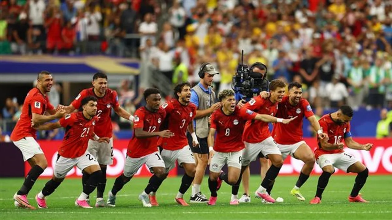 مباراة مصر والأرجنتين في دور الـ16 بكأس العالم تقترب، متى ستكون؟